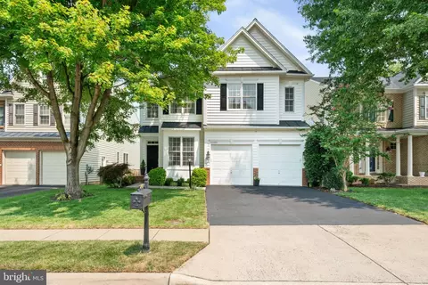 13090 Taverner Loop, Woodbridge, VA 22192