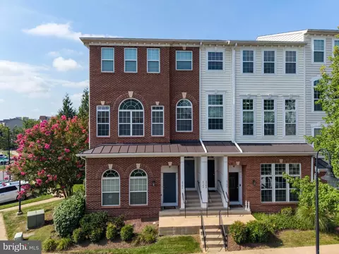 6142 Aster Haven Cir, Haymarket, VA 20169