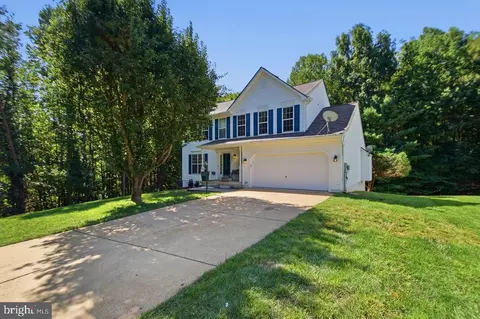 14039 Sable Ct, Woodbridge, VA 22193