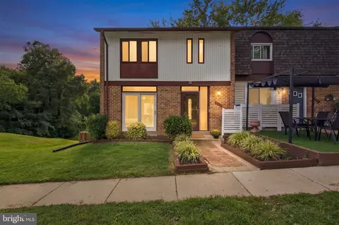 12674 Dulcinea Pl, Woodbridge, VA 22192