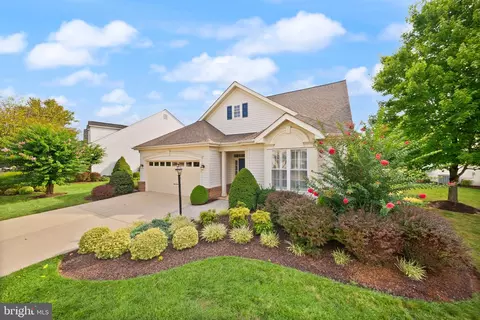 Exterior - 13217 Triple Crown Loop, Gainesville, VA 20155 photo 2 of 10