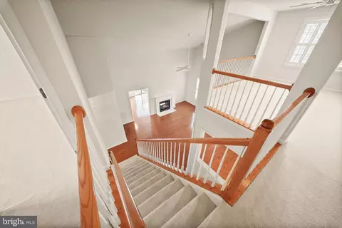 Entry Way - 13217 Triple Crown Loop, Gainesville, VA 20155 photo 4 of 5