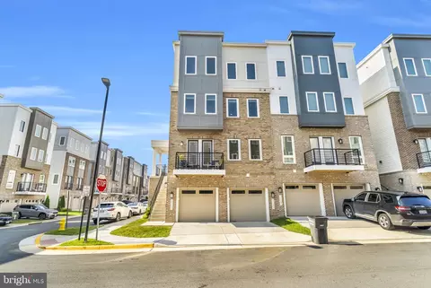 15503 Smoke Box Way, Woodbridge, VA 22191