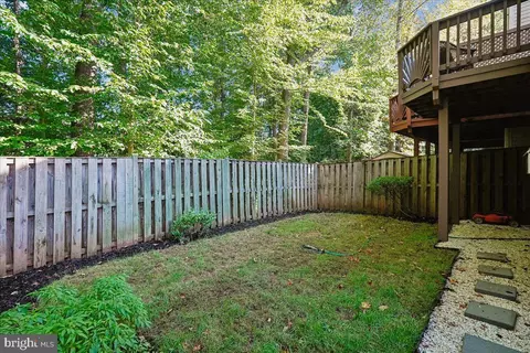 Exterior - 15769 Viewpoint Cir, Dumfries, VA 22025 photo 4 of 5