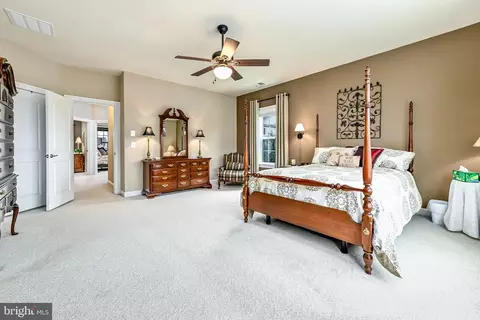 Bedroom - 7868 Culloden Crest Ln, Gainesville, VA 20155 photo 2 of 4