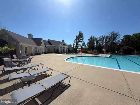 Exterior - 7868 Culloden Crest Ln, Gainesville, VA 20155 photo 7 of 9