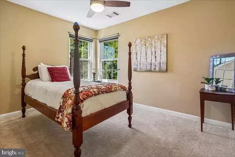 Bedroom - 2900 Nicely Ct, Dumfries, VA 22026 photo 4 of 5