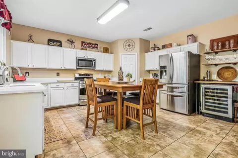 Kitchen - 2900 Nicely Ct, Dumfries, VA 22026 photo 1 of 3