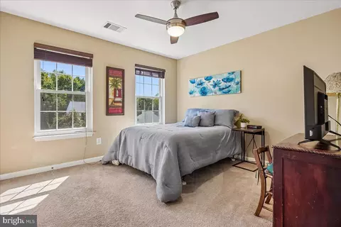Bedroom - 2900 Nicely Ct, Dumfries, VA 22026 photo 3 of 5