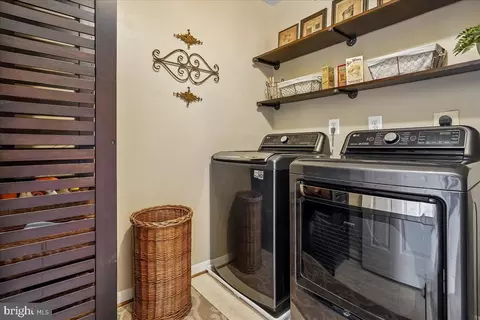Other - 2900 Nicely Ct, Dumfries, VA 22026 photo 8 of 17