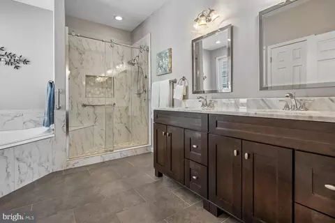 Bath - 12840 Dunbarton Dr, Bristow, VA 20136 photo 1 of 3