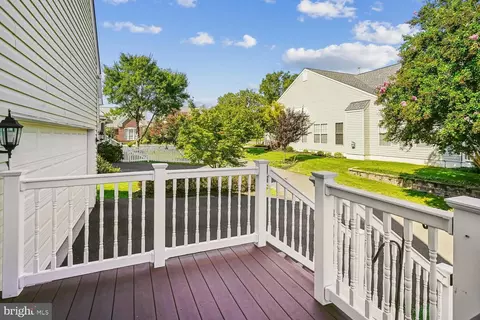 Exterior - 12840 Dunbarton Dr, Bristow, VA 20136 photo 5 of 7