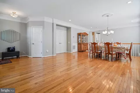 Dining - 12840 Dunbarton Dr, Bristow, VA 20136 photo 1 of 5