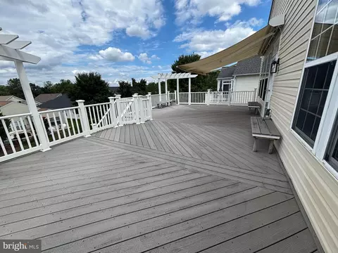 Exterior - 4029 Lunar Eclipse Dr, Dumfries, VA 22025 photo 5 of 5