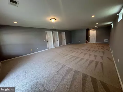 Entry Way - 4029 Lunar Eclipse Dr, Dumfries, VA 22025 photo 3 of 3