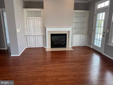 Living - 4029 Lunar Eclipse Dr, Dumfries, VA 22025 photo 1 of 3