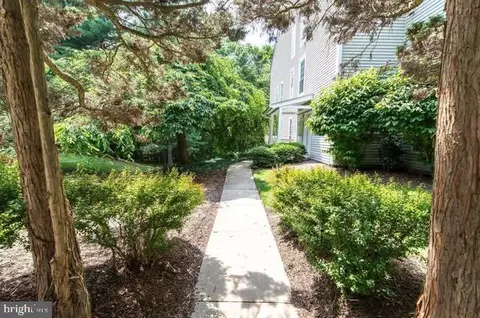12110 Cardamom Dr #12110, Woodbridge, VA 22192