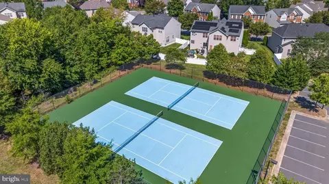 View/Area - 13107 Bigleaf Maple Ct, Gainesville, VA 20155 photo 5 of 5