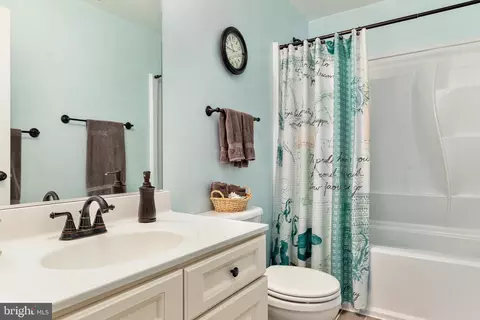 Other - 13107 Bigleaf Maple Ct, Gainesville, VA 20155 photo 6 of 10