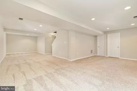 Other - 13107 Bigleaf Maple Ct, Gainesville, VA 20155 photo 8 of 10