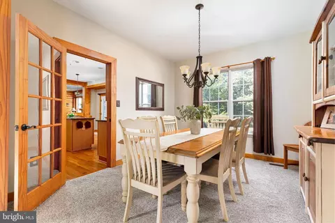 Dining - 13107 Bigleaf Maple Ct, Gainesville, VA 20155 photo 2 of 2