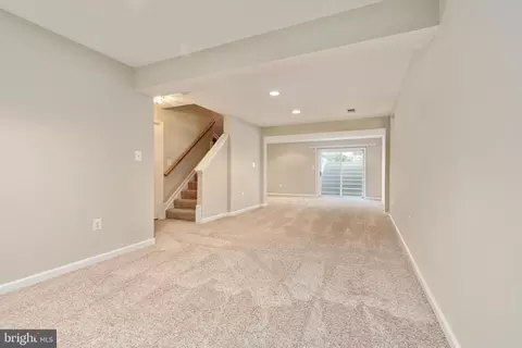 Other - 13107 Bigleaf Maple Ct, Gainesville, VA 20155 photo 7 of 10