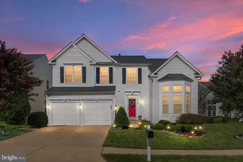 Exterior - 13107 Bigleaf Maple Ct, Gainesville, VA 20155 photo 12 of 14