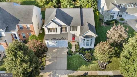 View/Area - 13107 Bigleaf Maple Ct, Gainesville, VA 20155 photo 1 of 5