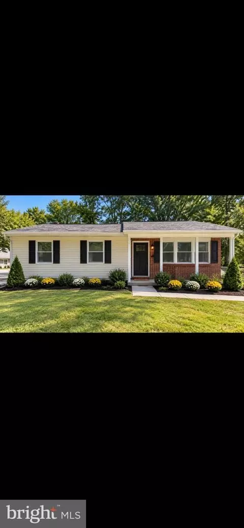 12615 Valleywood Dr, Woodbridge, VA 22192