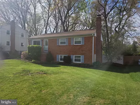2208 Emporia St, Woodbridge, VA 22191