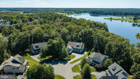 View/Area - 14508 Moss Ledge Ct, Gainesville, VA 20155 photo 1 of 9