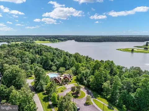 View/Area - 14508 Moss Ledge Ct, Gainesville, VA 20155 photo 9 of 9
