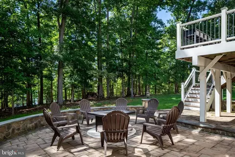 Exterior - 14508 Moss Ledge Ct, Gainesville, VA 20155 photo 8 of 21