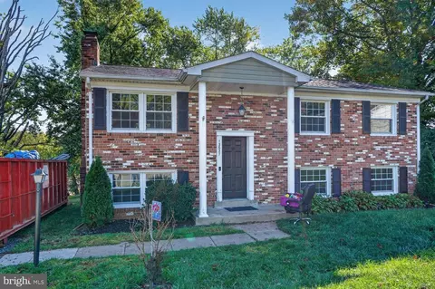 13637 Lynbrook Ct, Woodbridge, VA 22193
