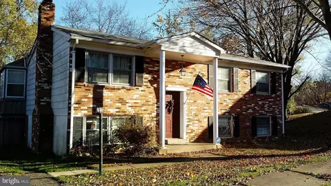 13637 Lynbrook Ct, Woodbridge, VA 22193
