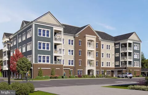 5810 Moonstone Way #101, Haymarket, VA 20169