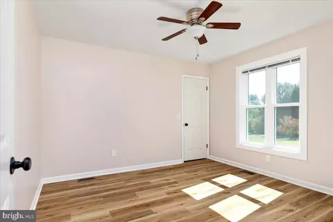 Bedroom - 4703 Angus Dr, Gainesville, VA 20155 photo 5 of 5