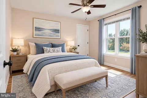 Bedroom - 4703 Angus Dr, Gainesville, VA 20155 photo 4 of 5