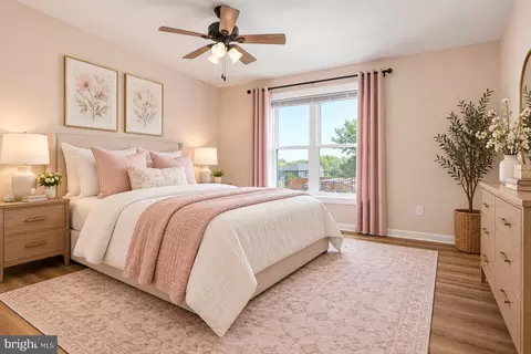 Bedroom - 4703 Angus Dr, Gainesville, VA 20155 photo 1 of 5