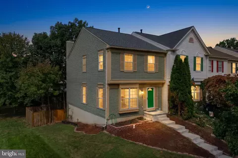 11206 Soldiers Ct, Manassas, VA 20109