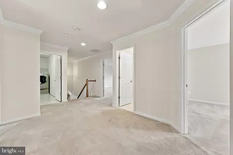 Entry Way - 8373 Tenbrook Dr, Gainesville, VA 20156 photo 11 of 12