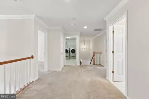Entry Way - 8373 Tenbrook Dr, Gainesville, VA 20156 photo 10 of 12