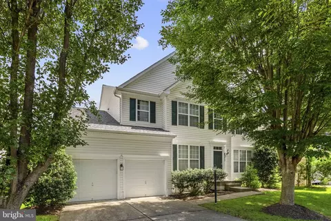 Exterior - 8373 Tenbrook Dr, Gainesville, VA 20156 photo 3 of 7