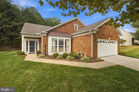 12338 Grantley Ct, Woodbridge, VA 22192