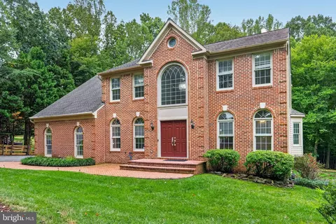 Exterior - 6367 Etheridge Ln, Manassas, VA 20112 photo 3 of 18