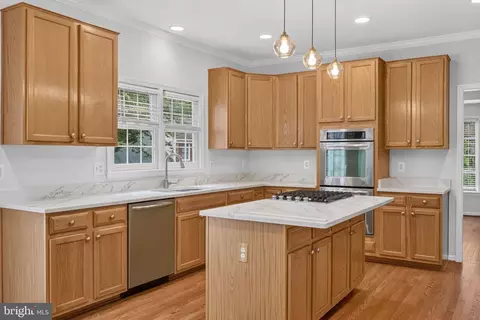 Kitchen - 6367 Etheridge Ln, Manassas, VA 20112 photo 2 of 5
