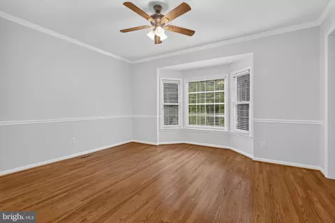 Living - 6367 Etheridge Ln, Manassas, VA 20112 photo 4 of 7