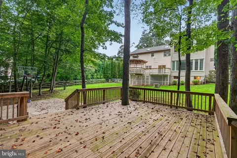 Exterior - 6367 Etheridge Ln, Manassas, VA 20112 photo 16 of 18