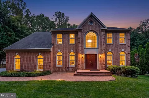 6367 Etheridge Ln, Manassas, VA 20112