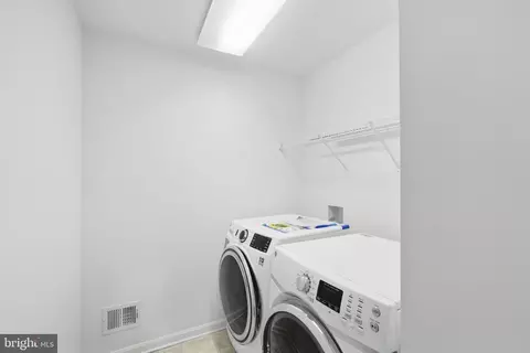 Other - 18213 Jillian Ln, Triangle, VA 22172 photo 3 of 13